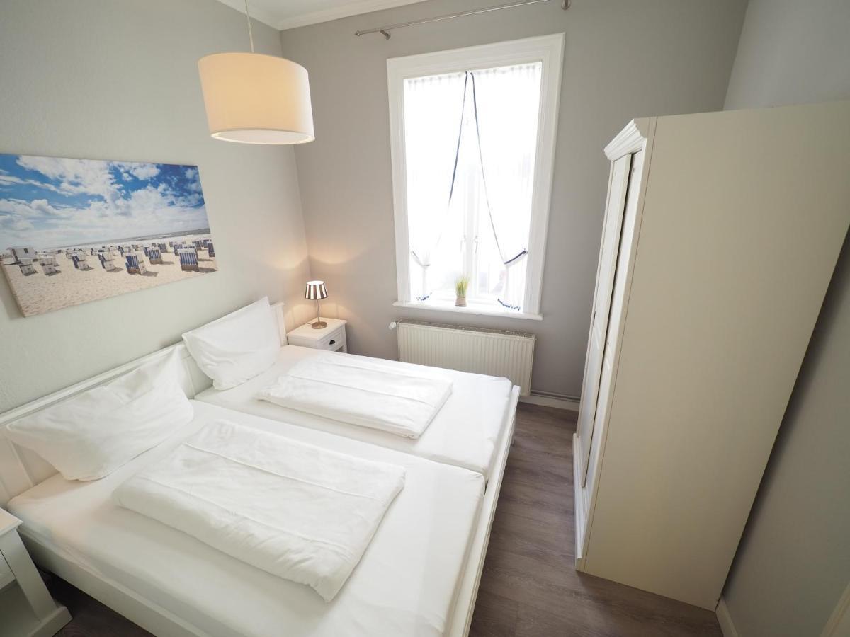 Haus Neptun App. 2 Appartement Westerland Buitenkant foto